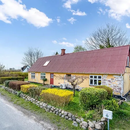 Holiday home Albertine - 600m From The Sea By Interhome